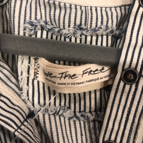 We The Free Blue Striped ombré shirt NWOT - Picture 6 of 7